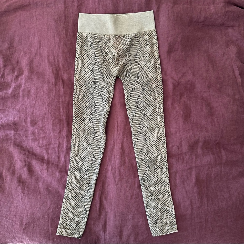 SNAKE PRINT LEGGINGS